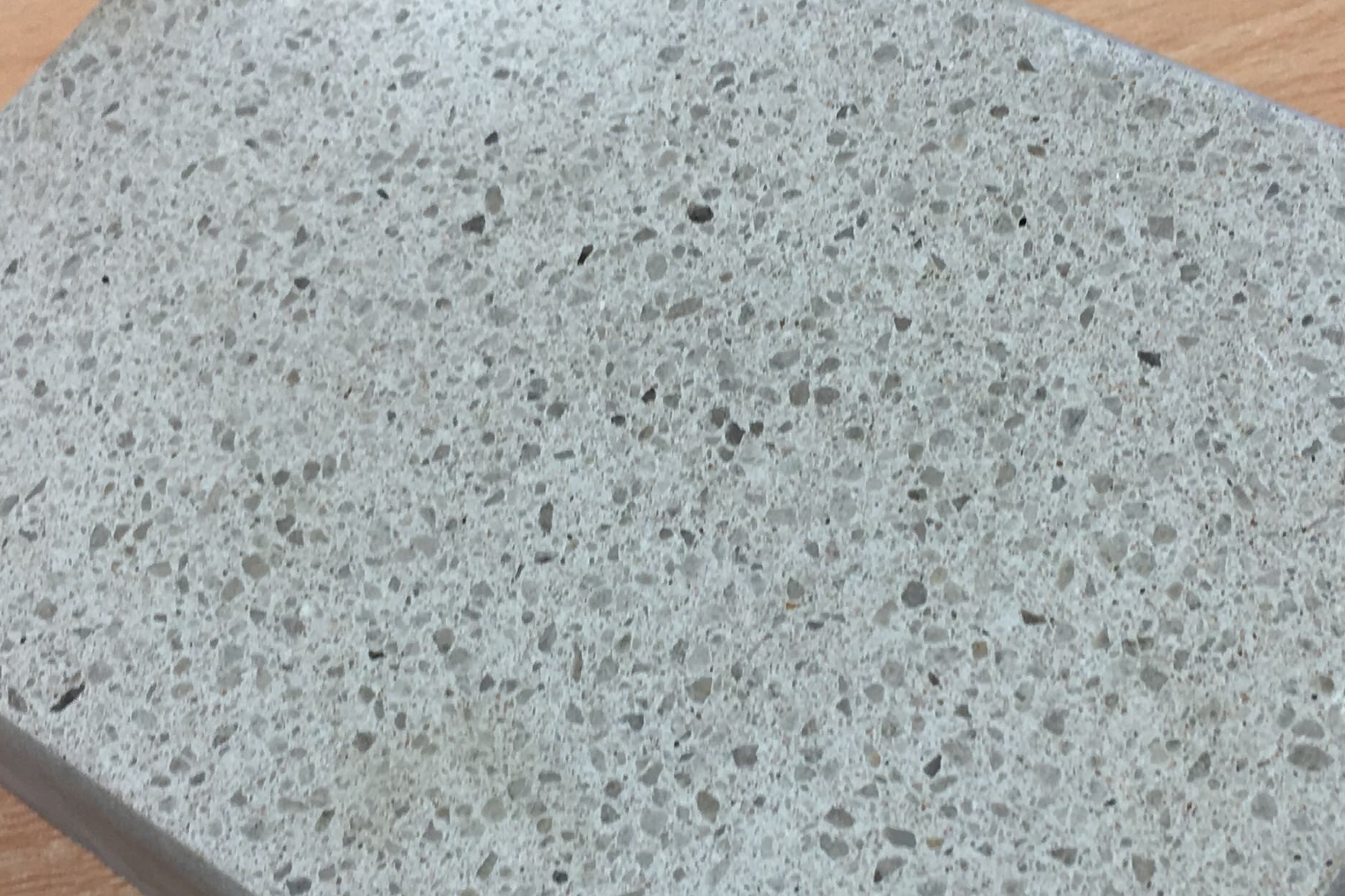 Gyvlon polished 1