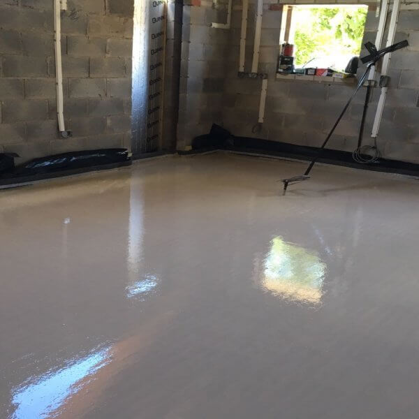 Liquid floor screeding for underfloor heating Manchester