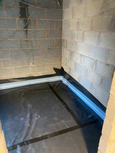 Gypsol | Cemfloor | Flowing Thermio Screeds | Water Underfloor Heating Manchester | Liquid Floor Anhydrite Screeds |