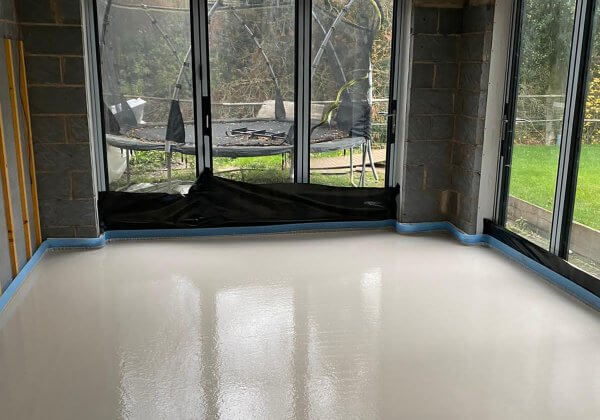 Flowing Thermio Screeds | Water Underfloor Heating Manchester | Gypsol | Liquid Floor Anhydrite Screeds | Cemfloor |