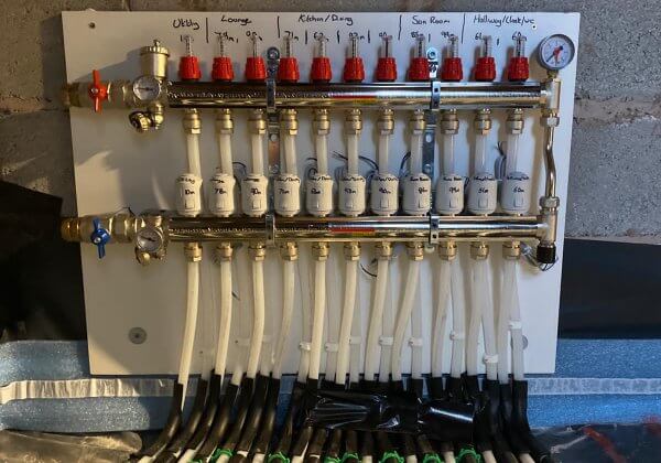 Flowing Thermio Screeds | Gypsol | Water Underfloor Heating Manchester | Liquid Floor Anhydrite Screeds | Cemfloor |