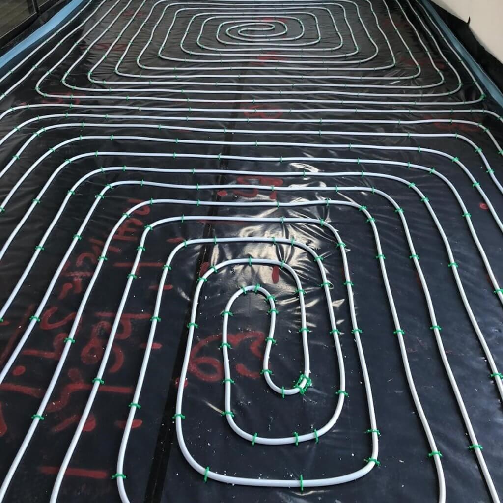 How Does Underfloor Heating Work? UFH Installation Liquid Screed