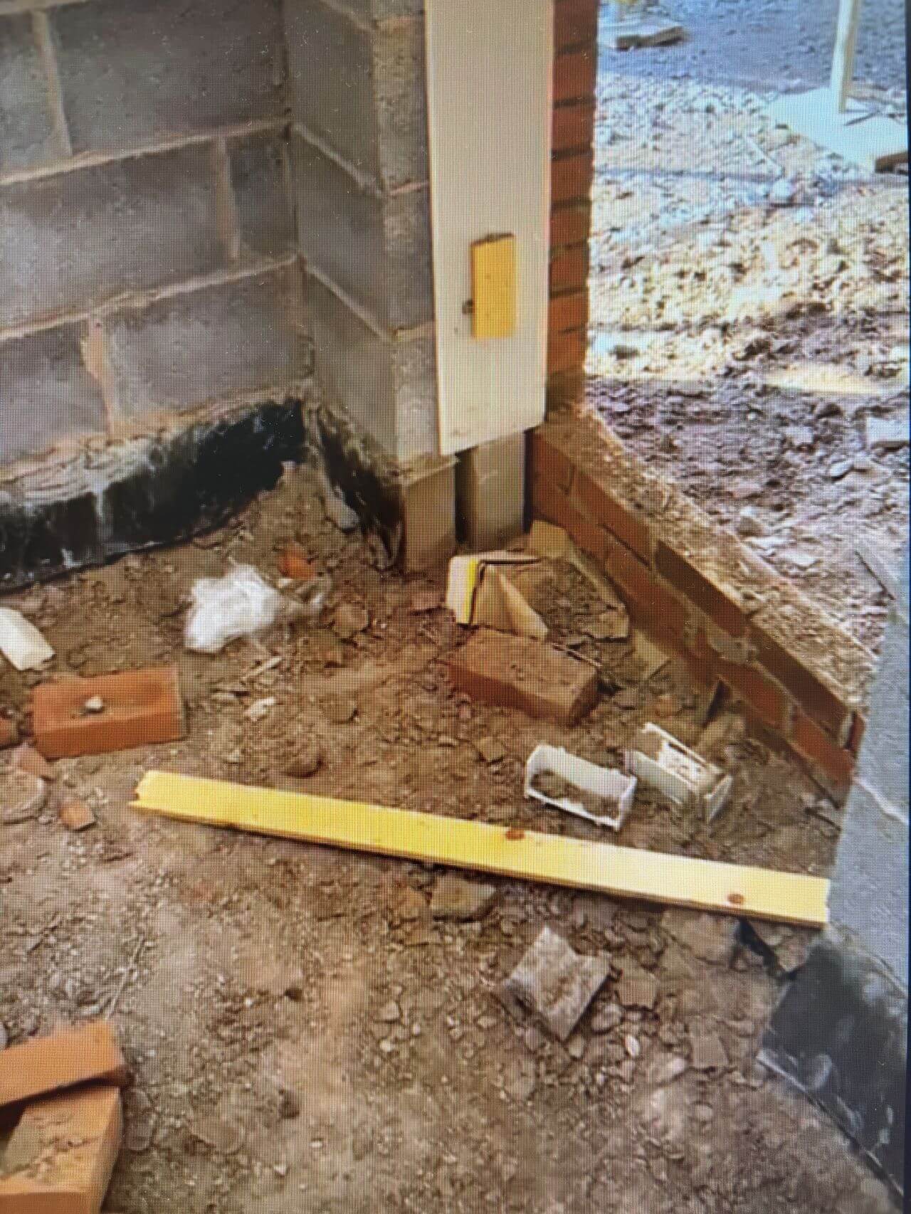 Floors before insulation, UFH and liquid screed