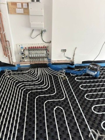 low profile underfloor heating system combined with our specialist liquid screed
